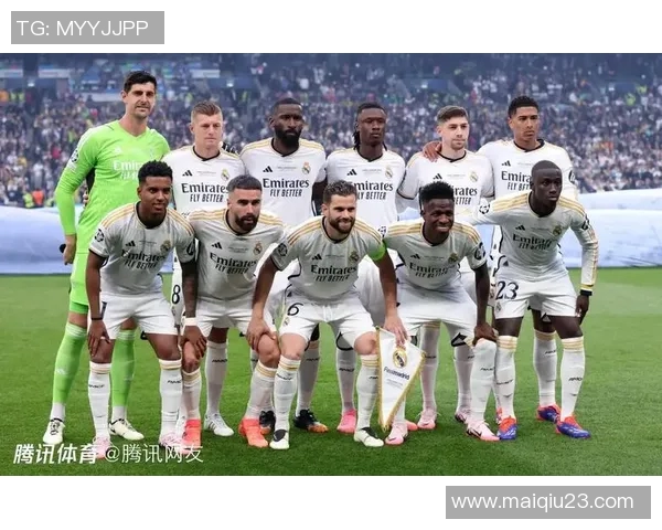 网球焦点武汉网球队耐力分析与欧冠足球赛事的深度对比研究