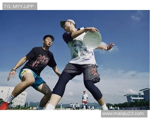 武汉飞盘队在全国运动飞盘速度排行榜中荣获第九名展现出色竞技实力